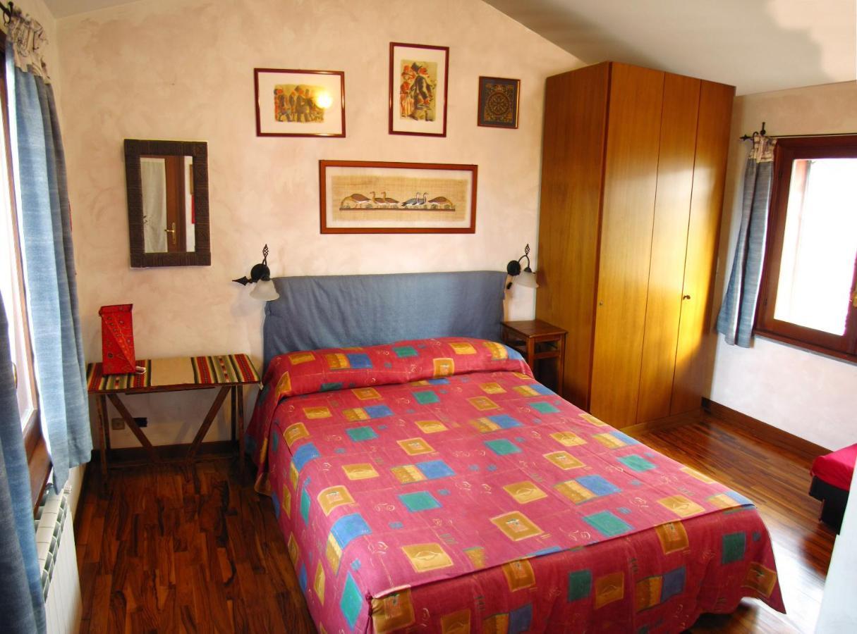 B&B Ai Glicini - Castelli Romani Marino Eksteriør billede